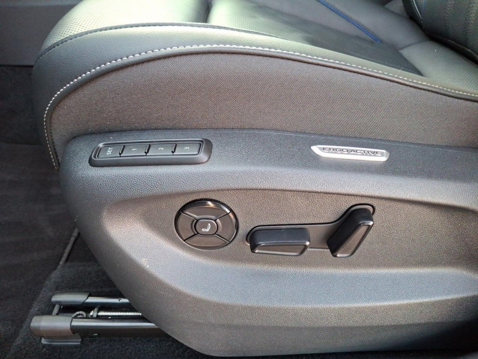 Volkswagen Tiguan – Bild 19