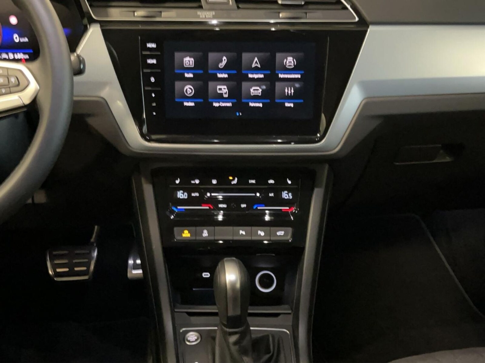 Volkswagen Touran – Bild 11