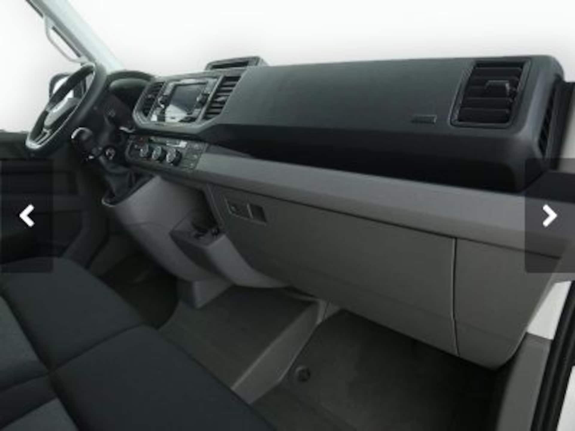 Volkswagen Crafter Kasten langer Radstand