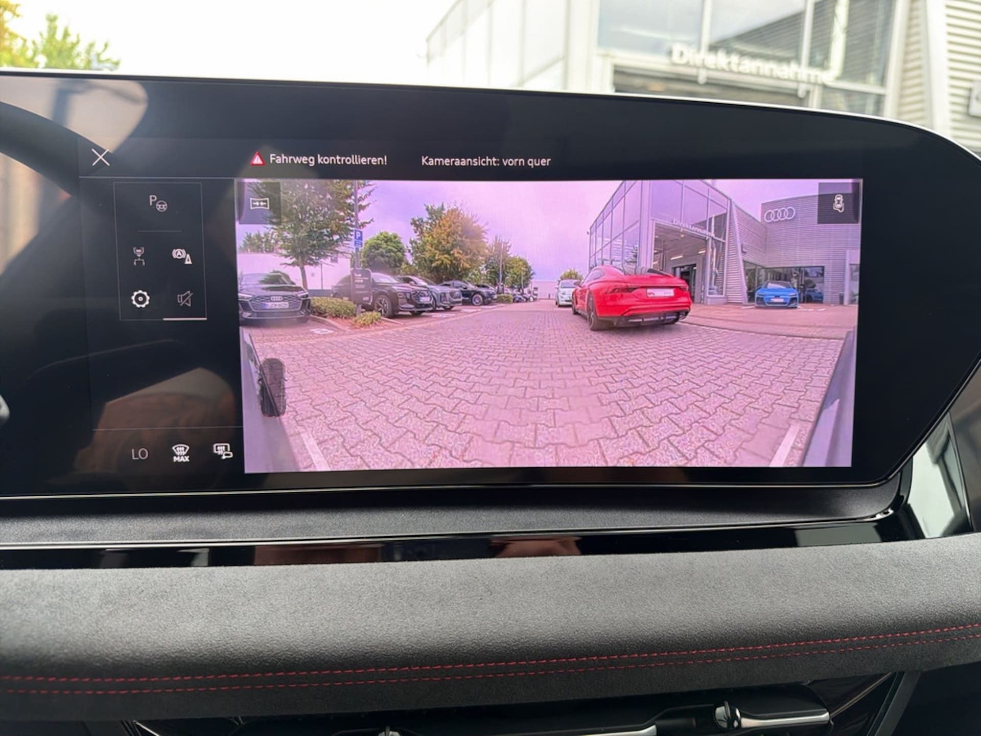 Audi SQ6 SUV e-tron