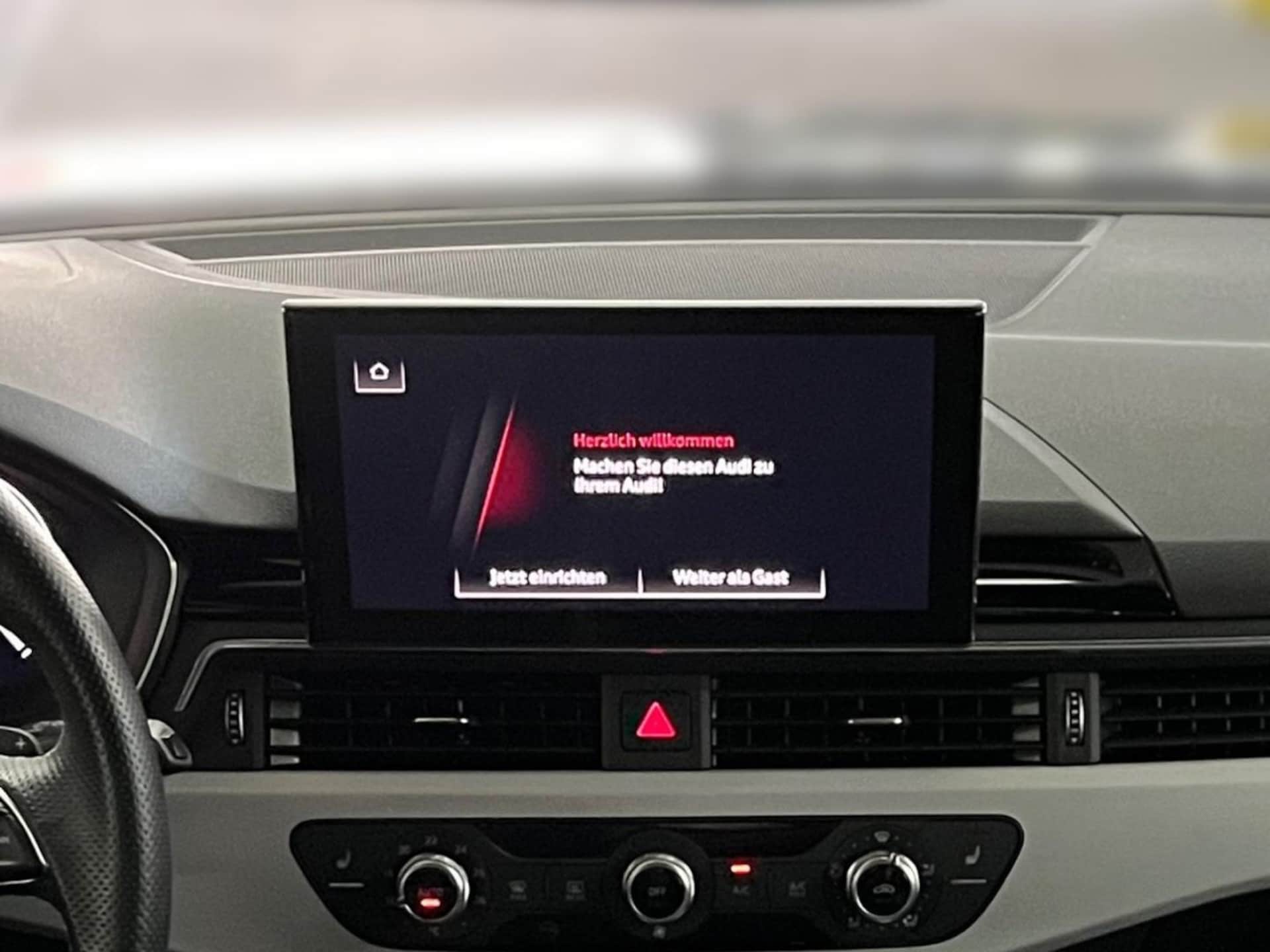 Audi A4 Avant S line