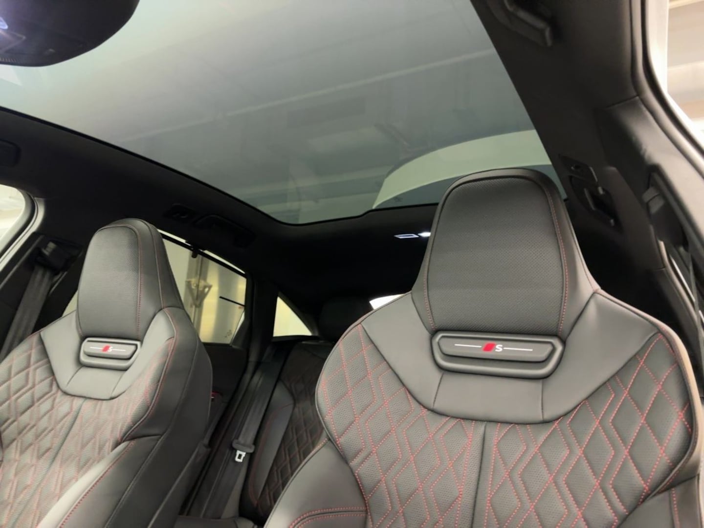 Bild über Audi S5 Limousine edition one TFSI 270 kW S tronic - für weitere Informationen kontaktieren Sie den Audi Partner