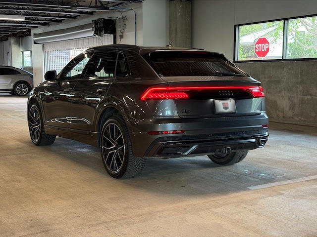 2021 Audi Q8