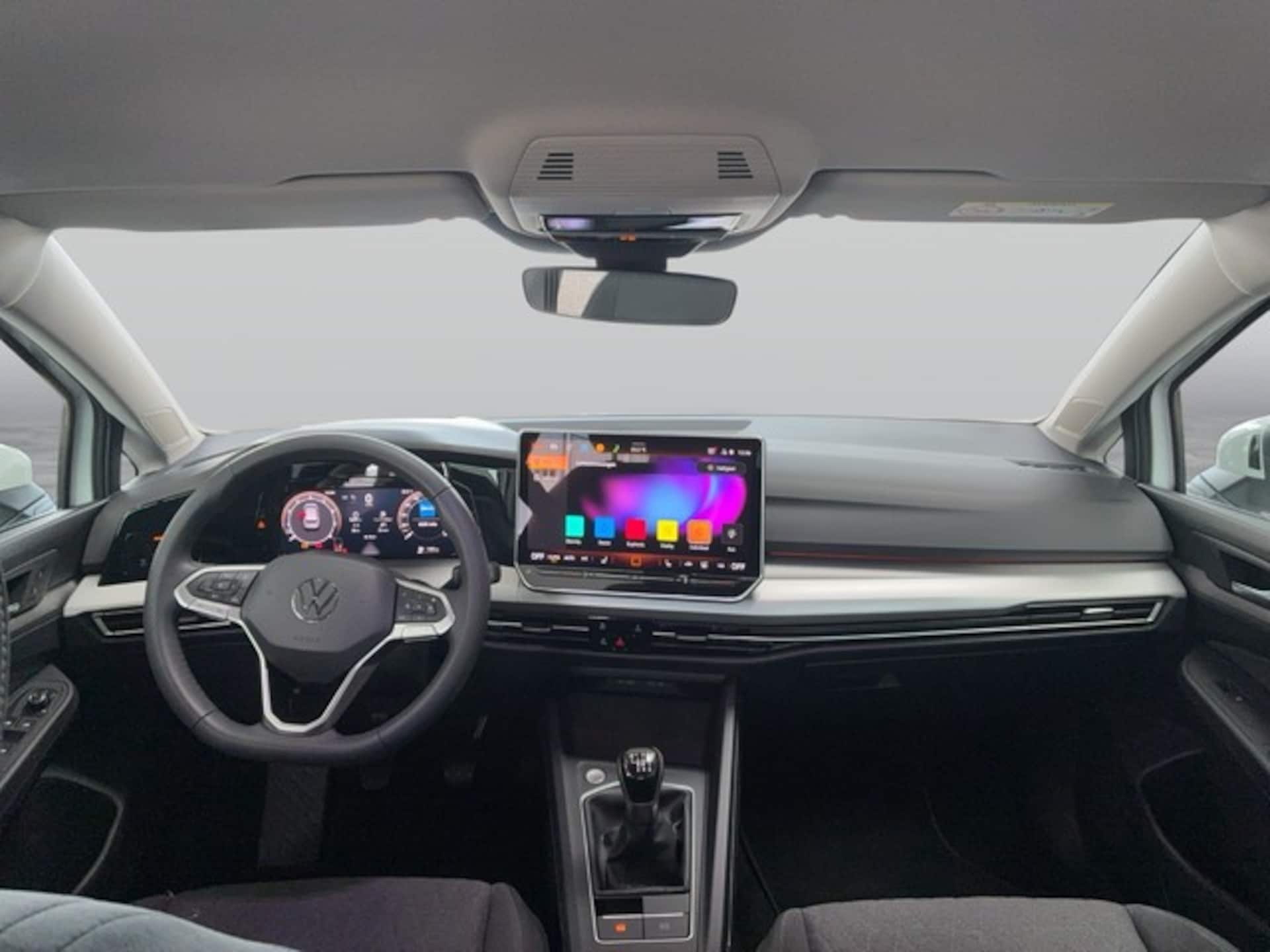 Volkswagen Golf Life