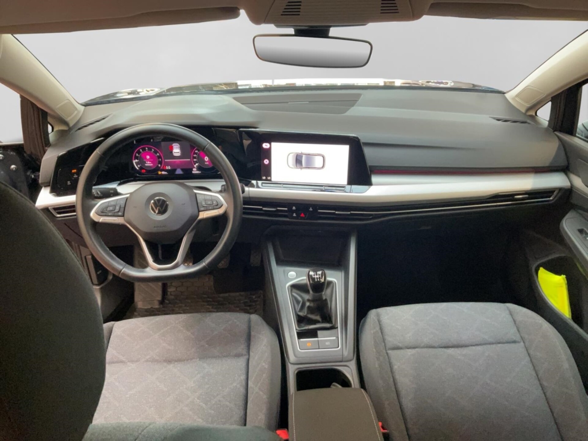 Volkswagen Golf Life
