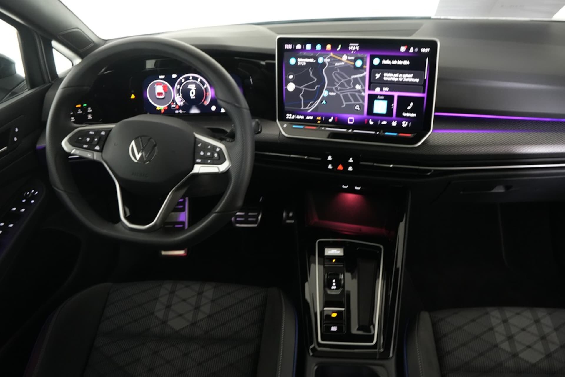 Volkswagen Golf R-Line