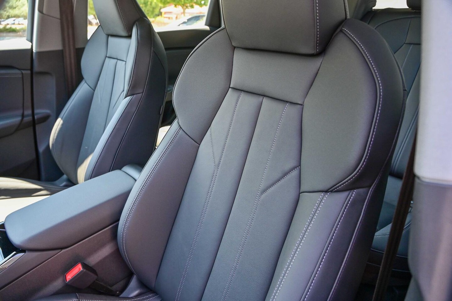Image about Audi Q6 SUV e-tron e-tron