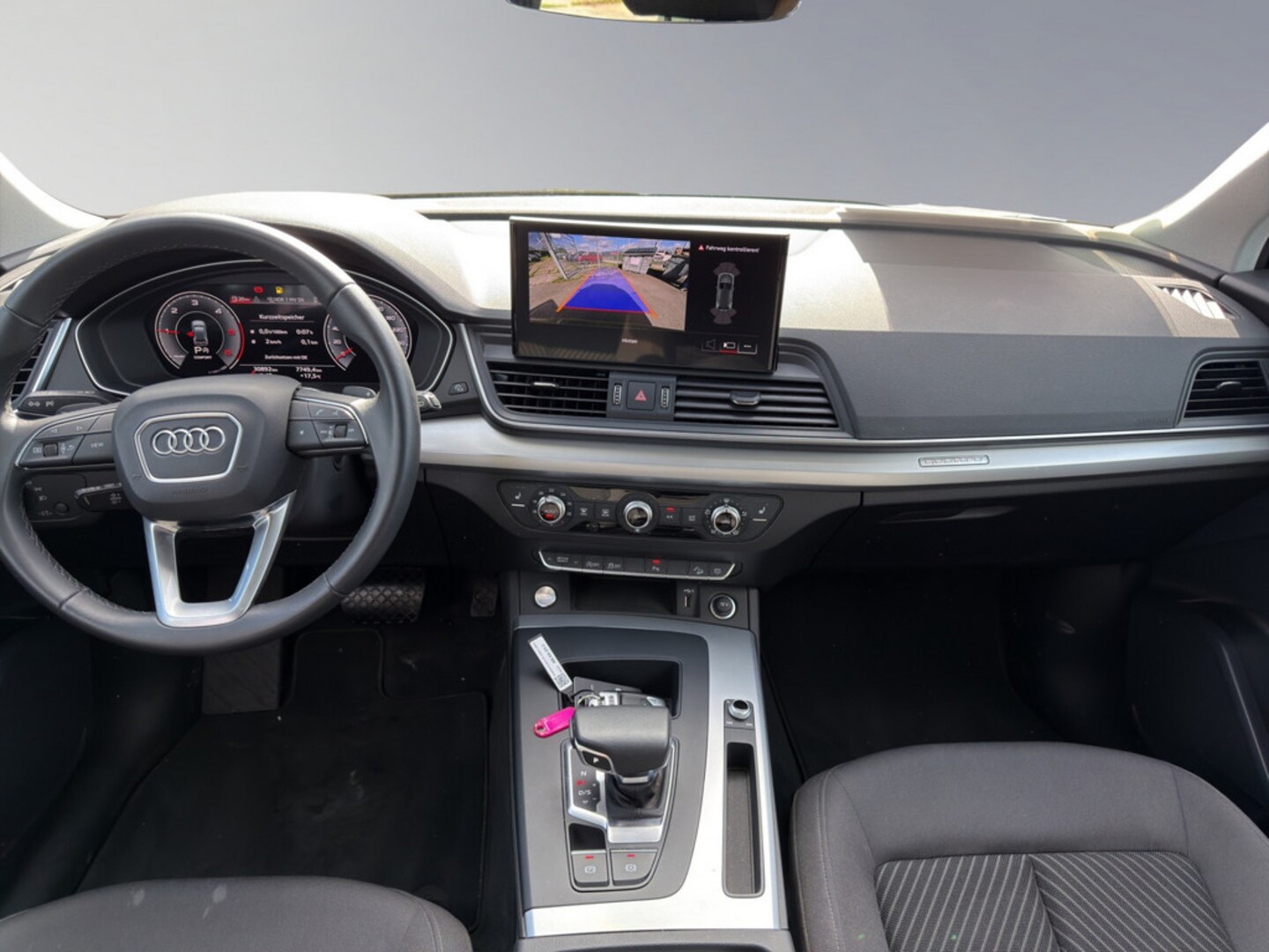 Bild über Audi Q5 40 TDI quattro S tronic - für weitere Informationen kontaktieren Sie den Audi Partner