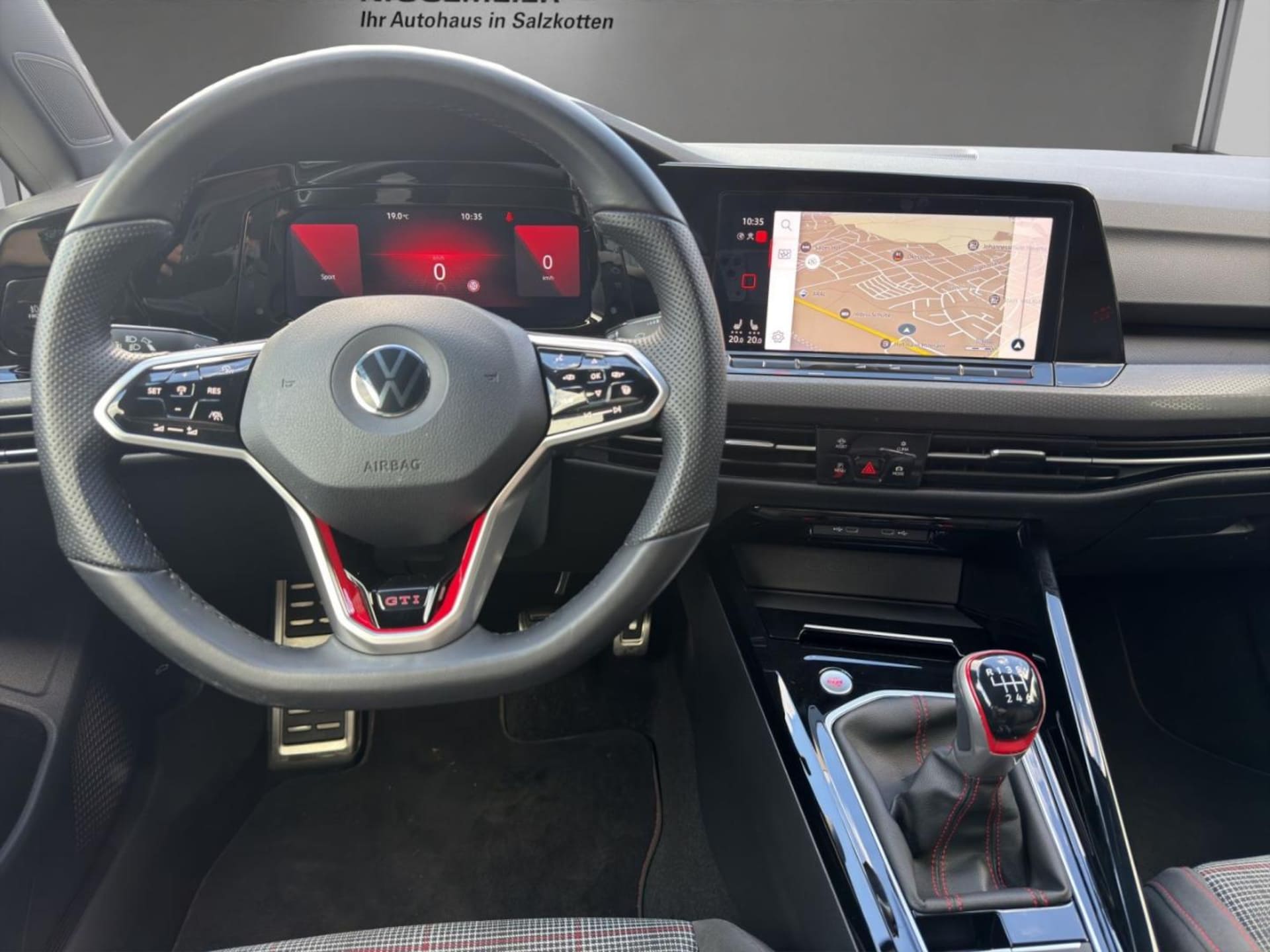 Volkswagen Golf GTI