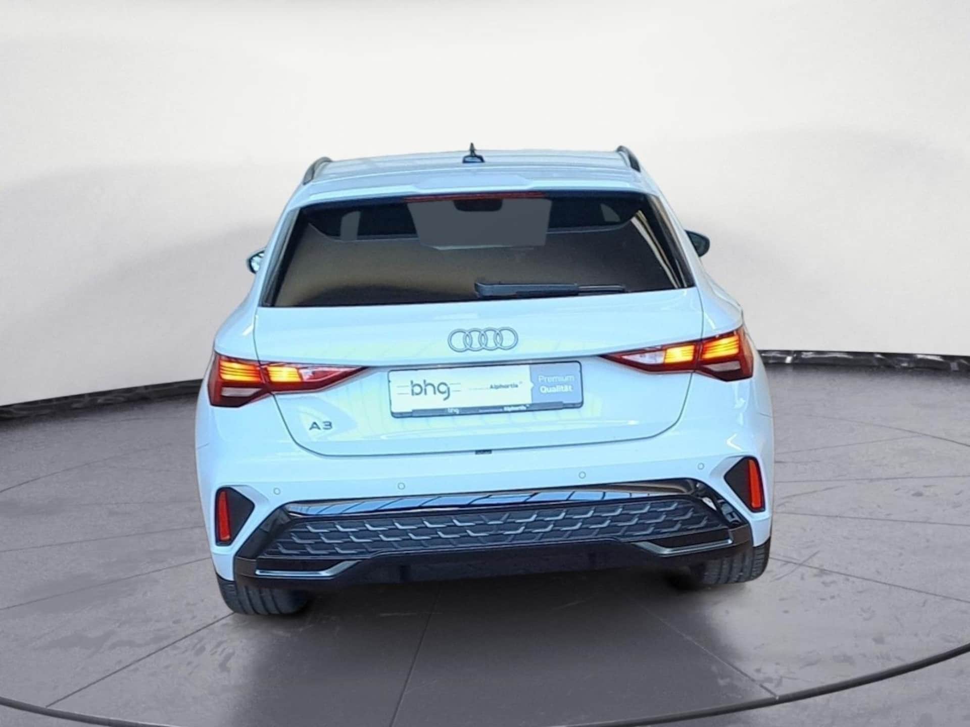 Audi A3 Sportback S line