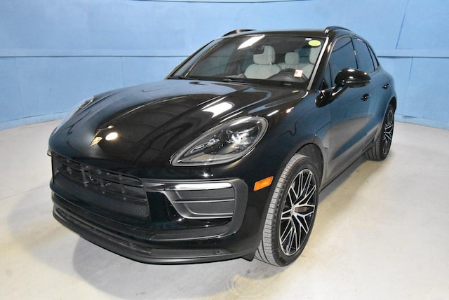 2023 Porsche Macan