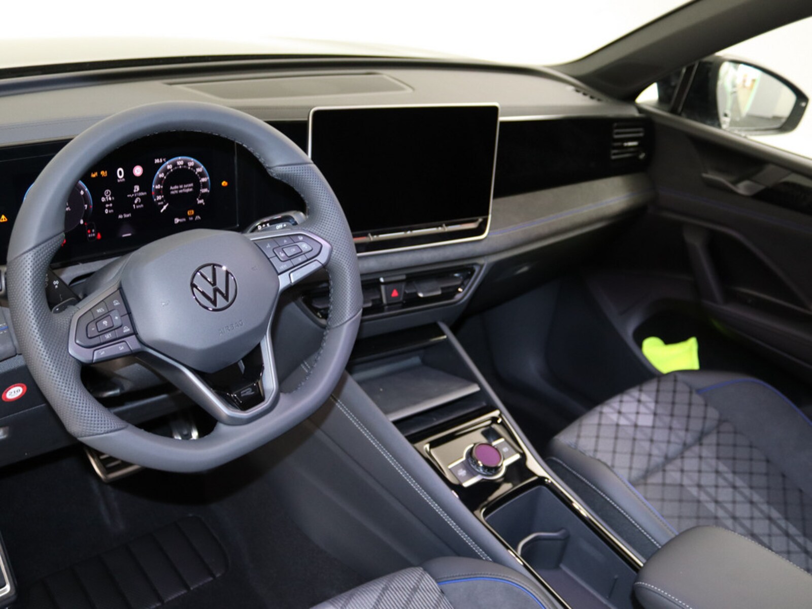 Volkswagen Tiguan – Bild 10