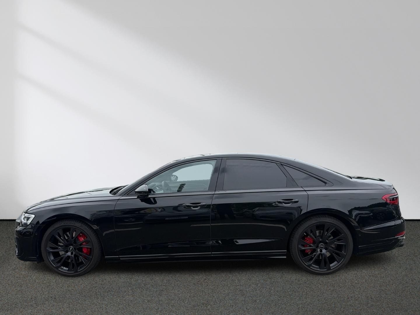 Bild über Audi S8 TFSI quattro tiptronic - für weitere Informationen kontaktieren Sie den Audi Partner