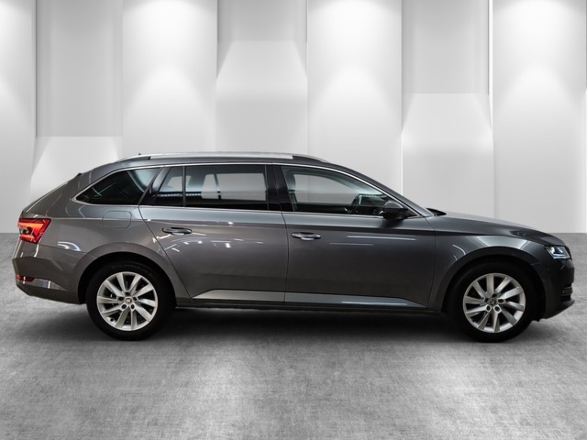 Skoda Superb Combi Style