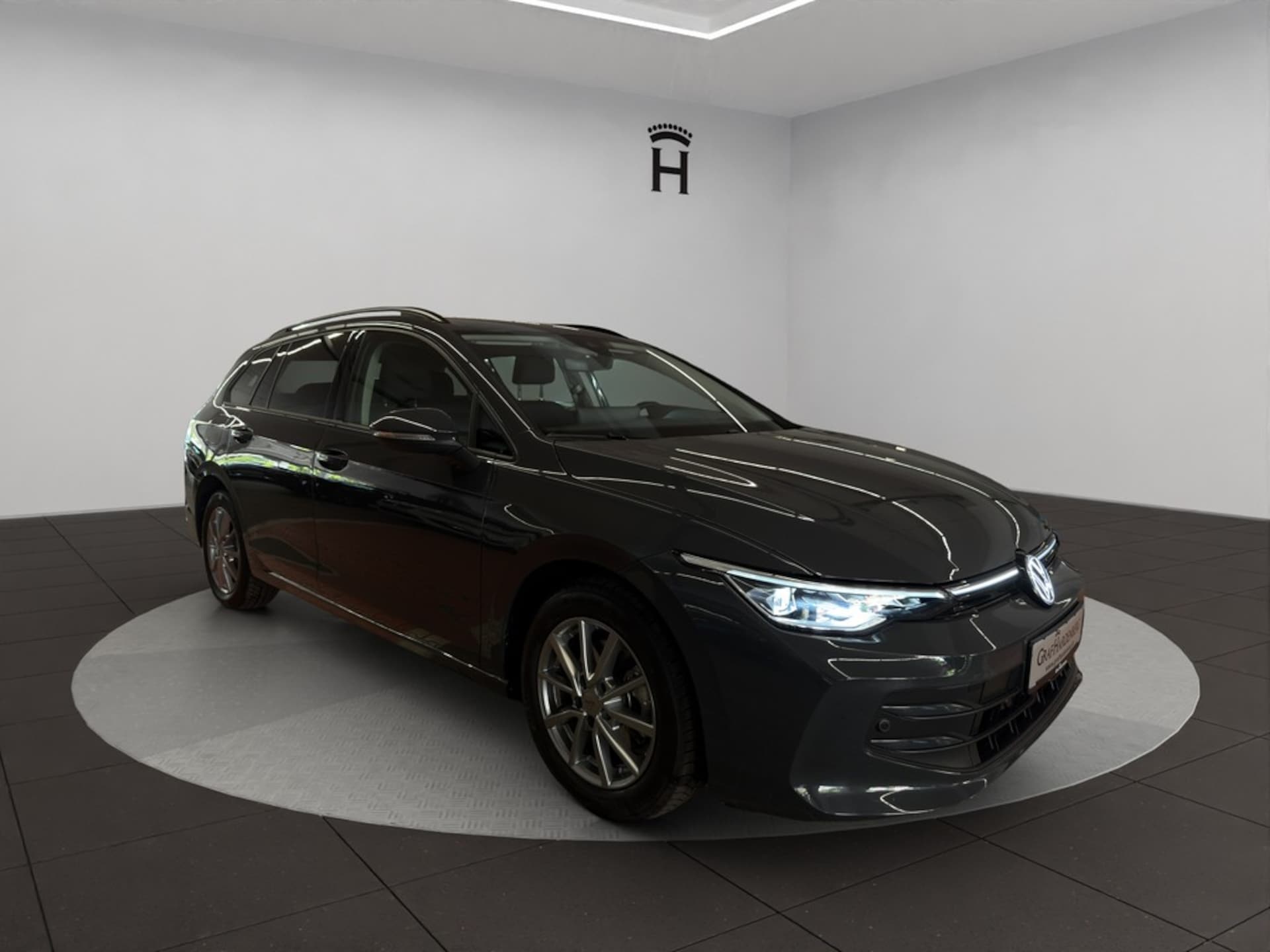 Volkswagen Golf Variant Life
