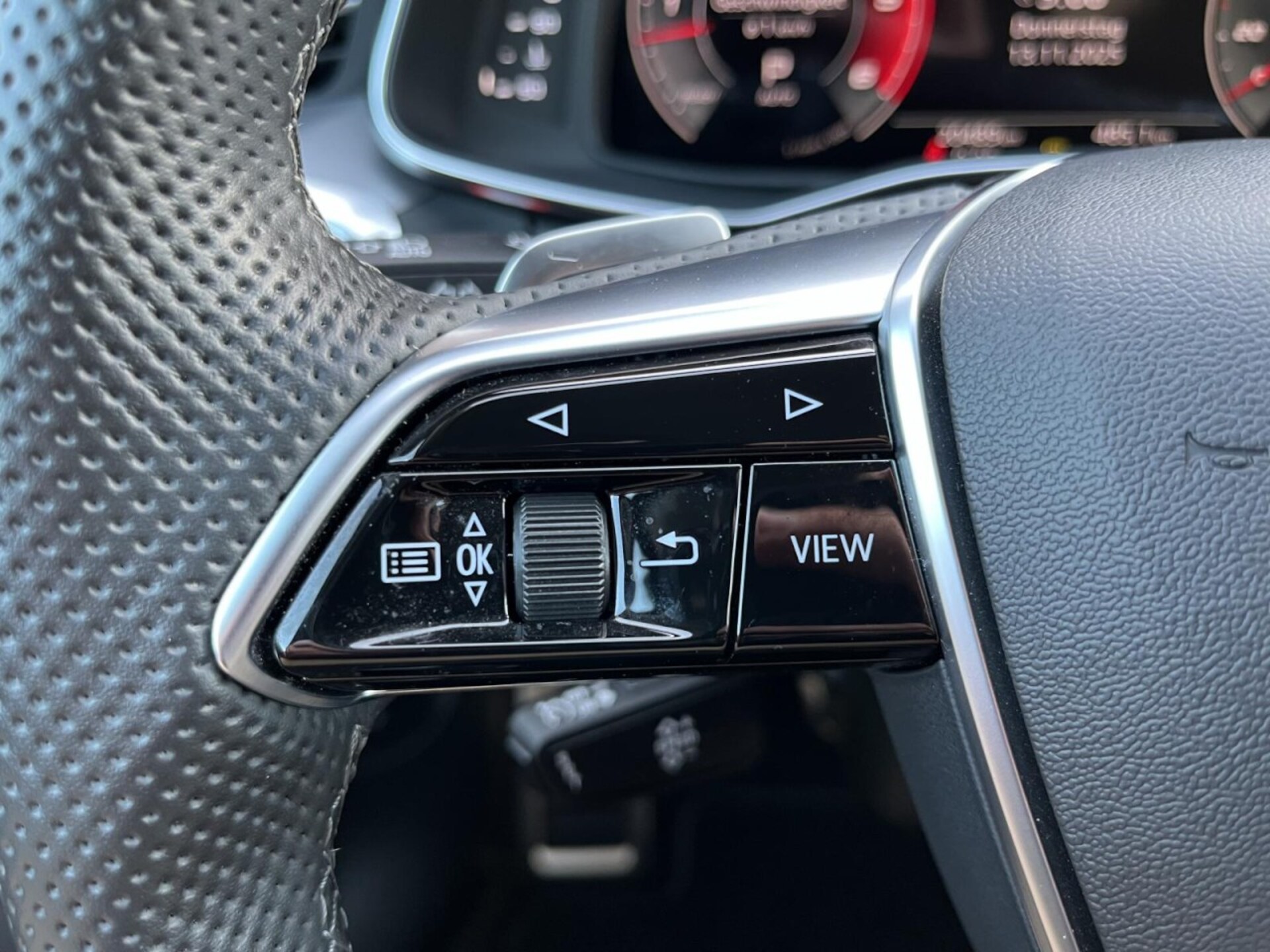 Audi S6 Avant