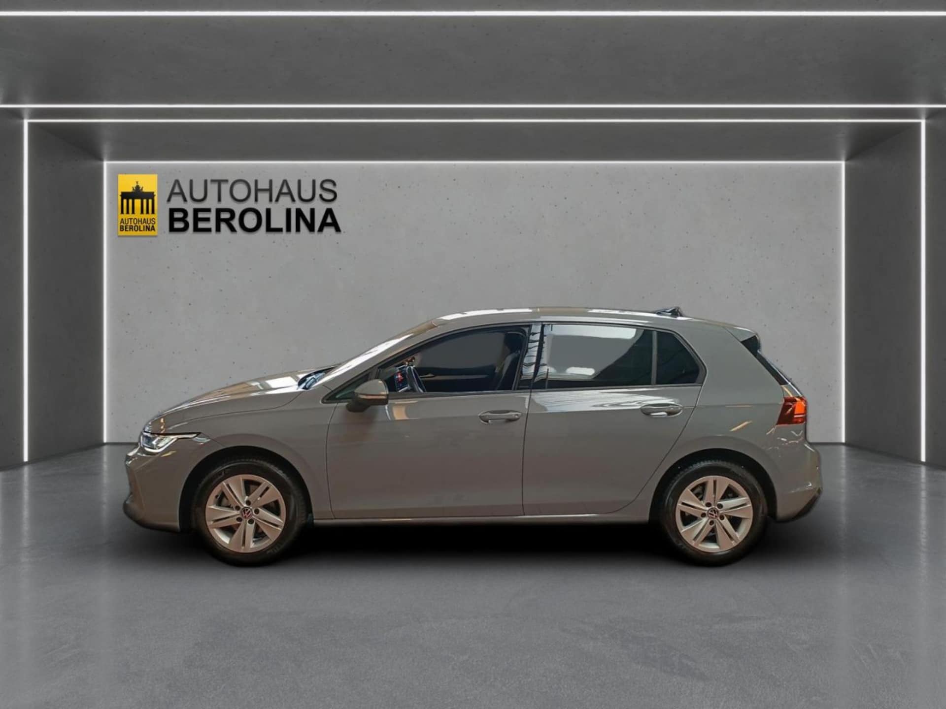 Volkswagen Golf Life