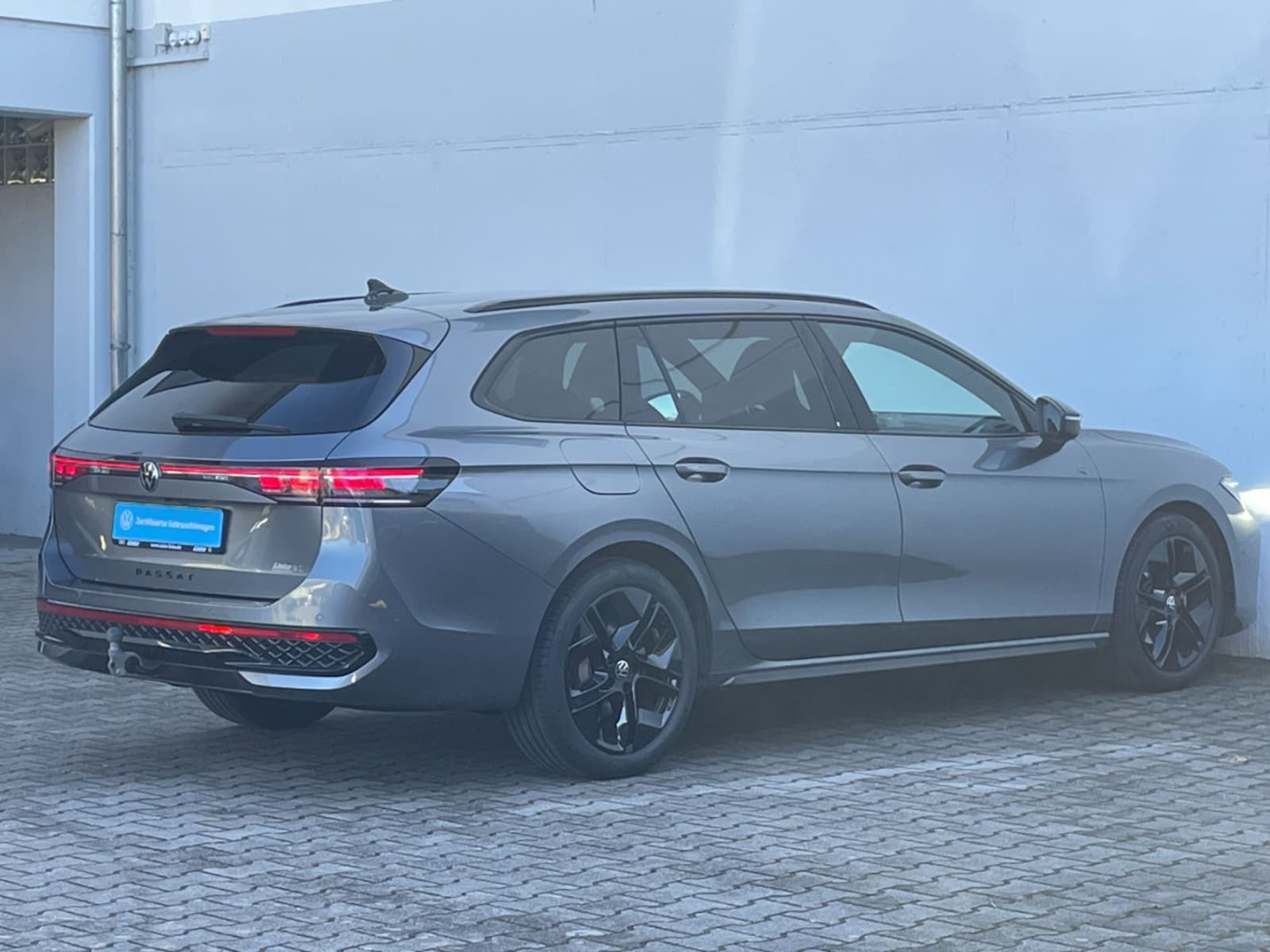 Volkswagen Passat – Bild 9