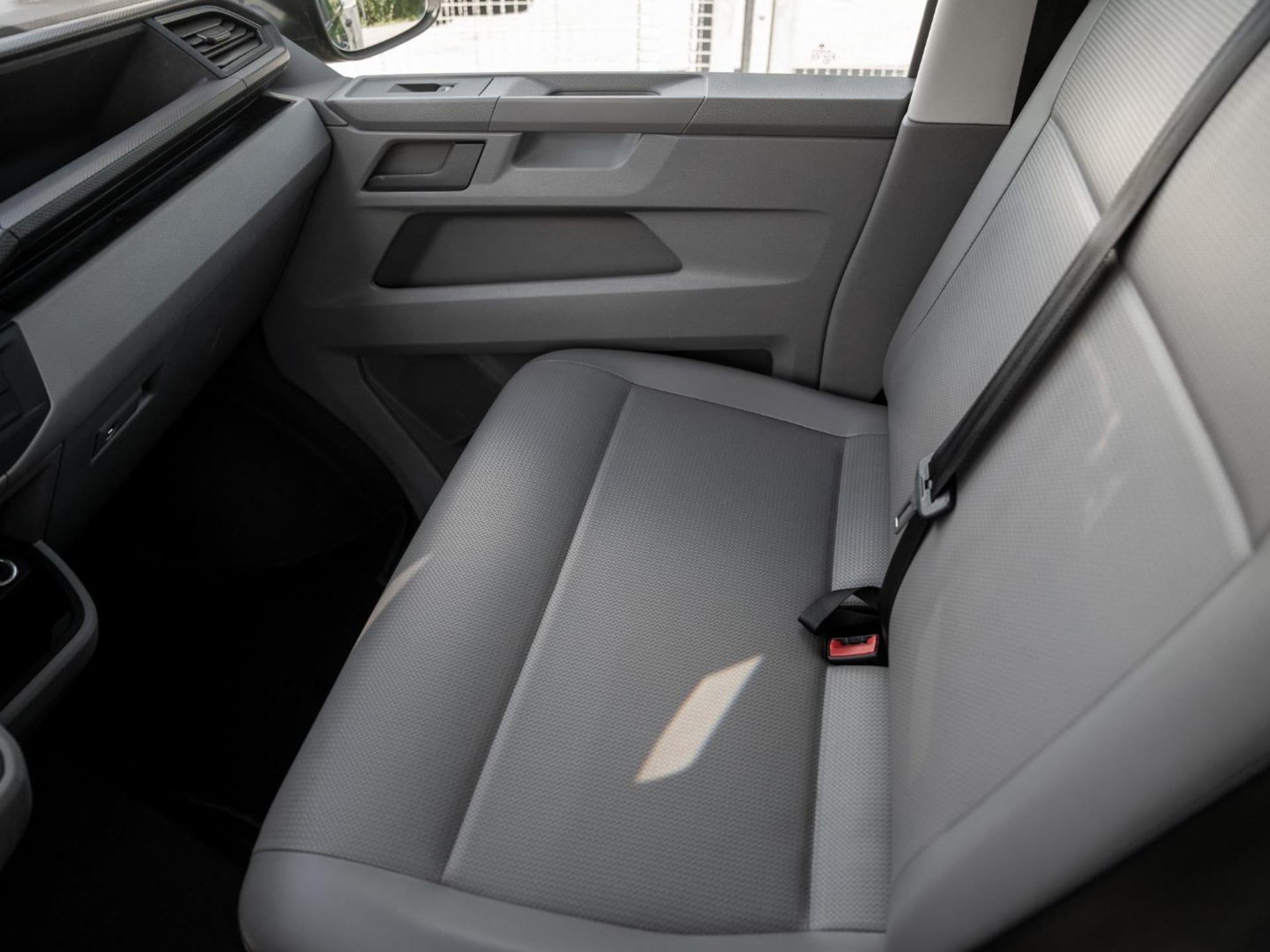 Volkswagen T6.1 Transporter Pritschenwagen Doppelkabine
