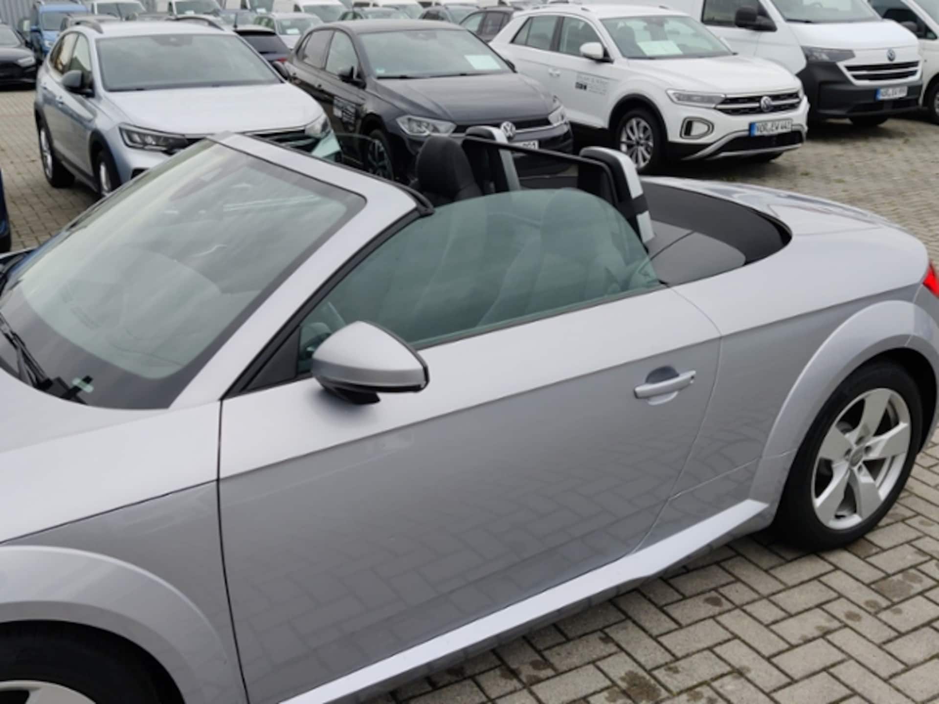 Audi TT Roadster