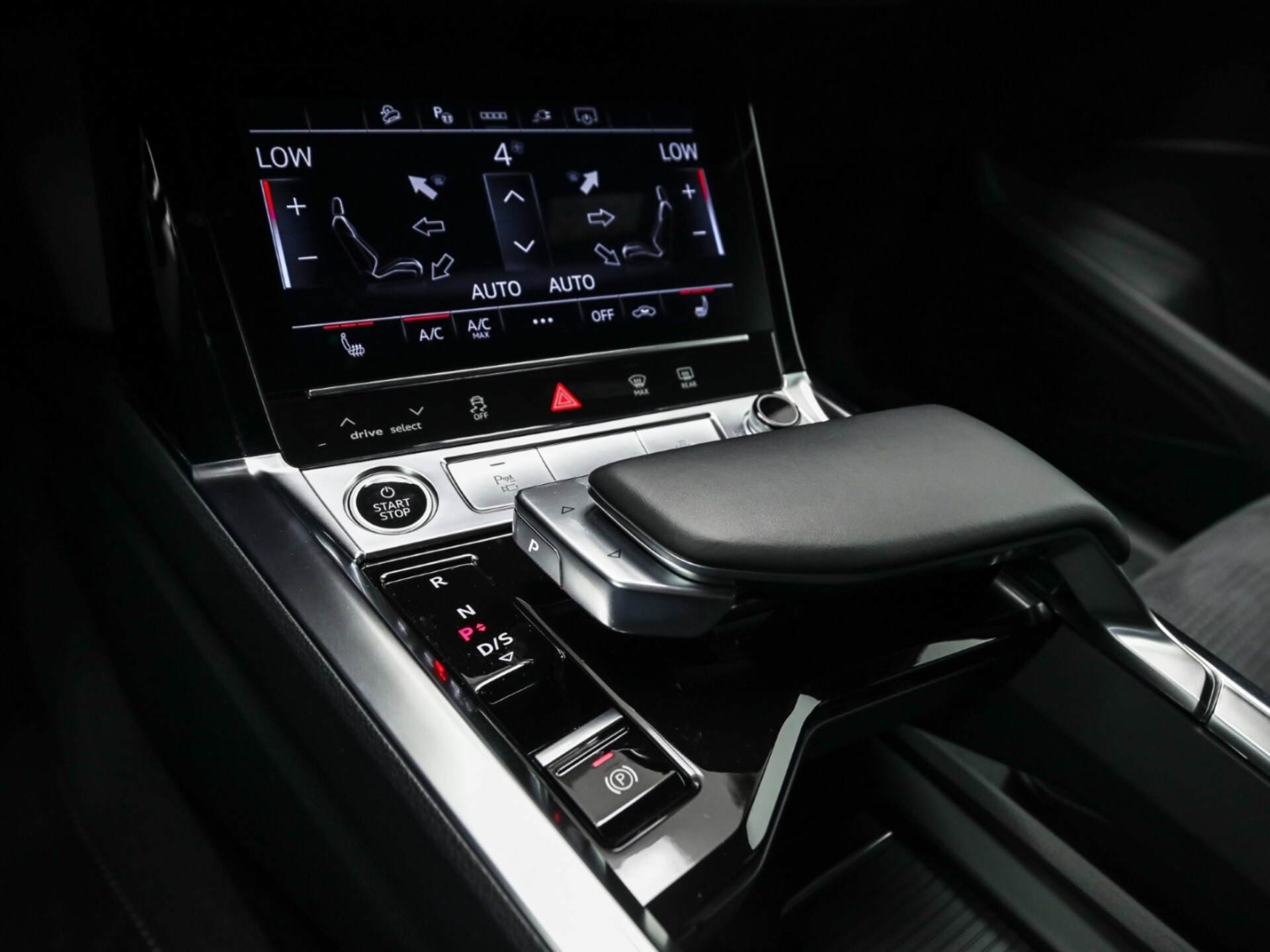 Audi Q8 e-tron S line
