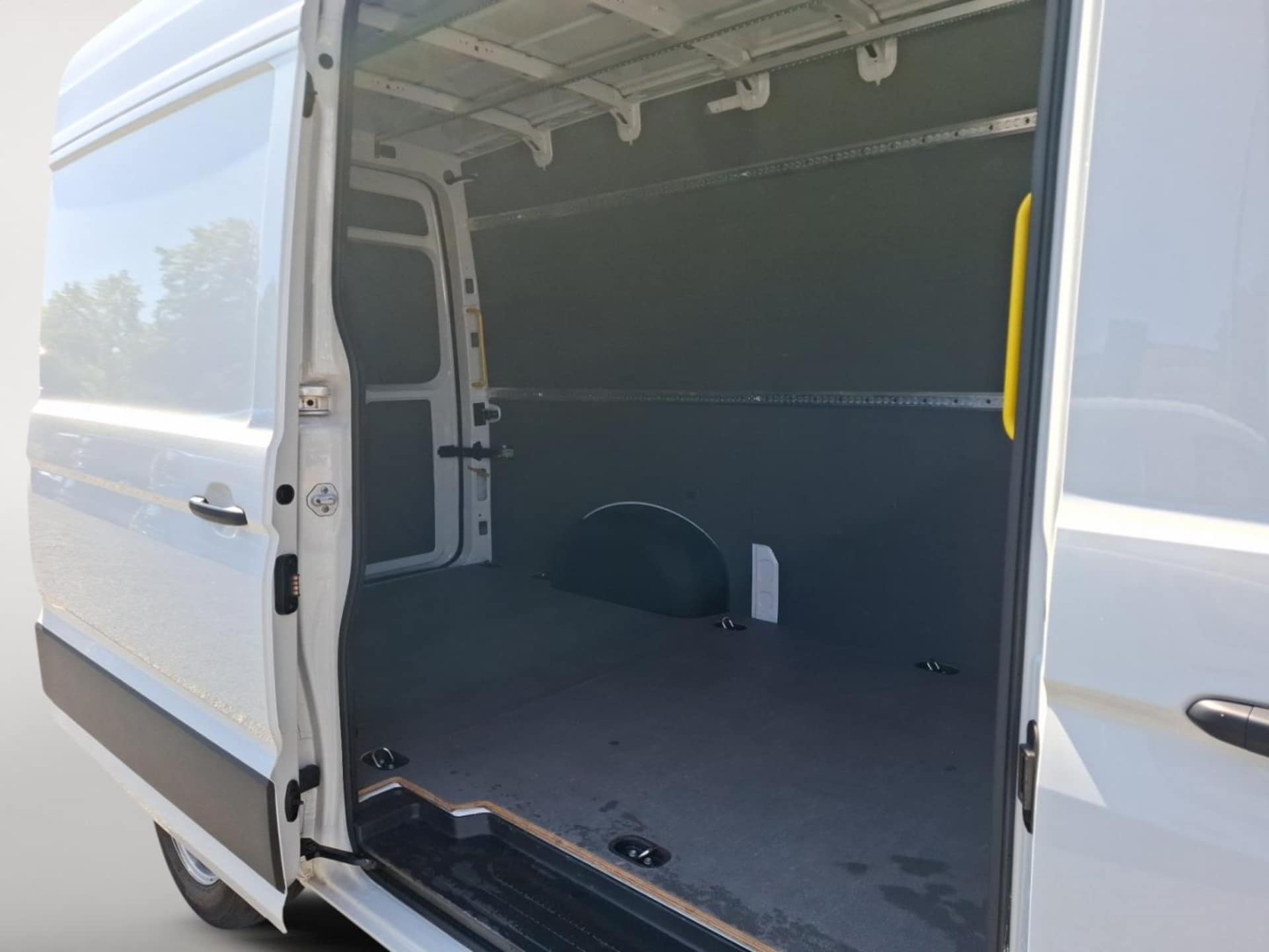 Volkswagen Crafter Kasten mittlerer Radstand