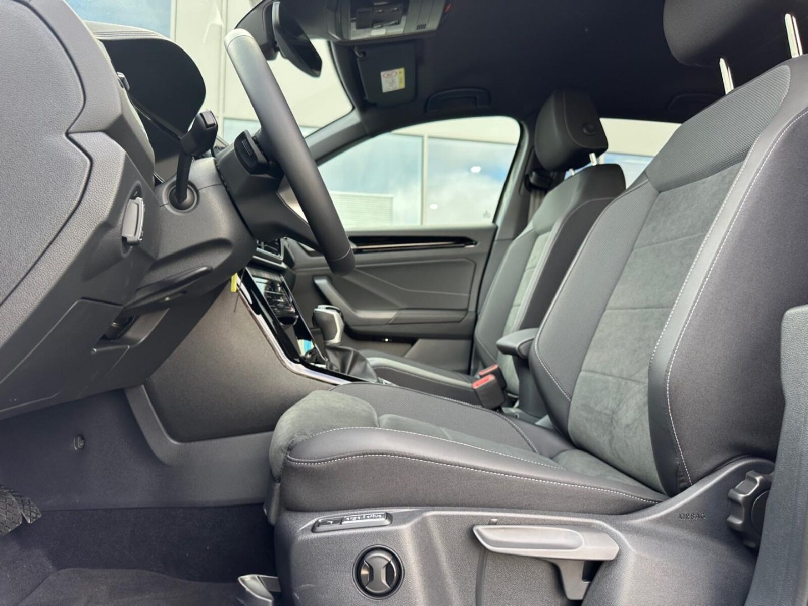 Volkswagen T-Roc – Bild 22