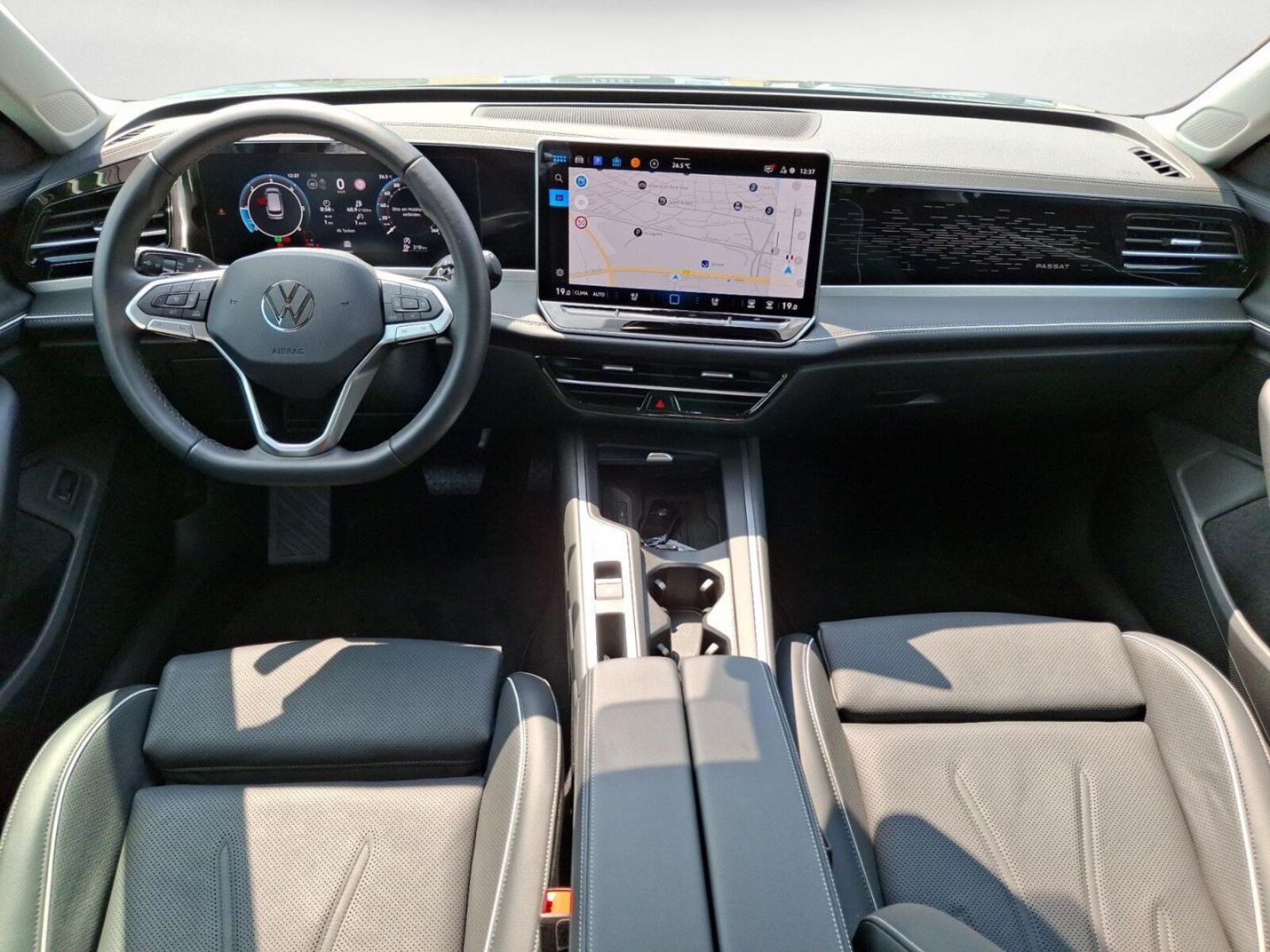 Volkswagen Passat – Bild 11