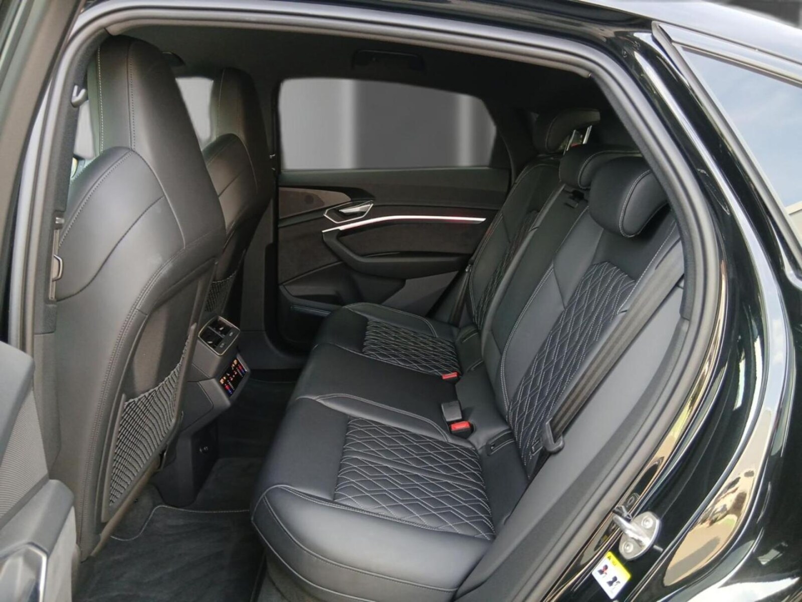 Audi e-tron Sportback – Bild 12