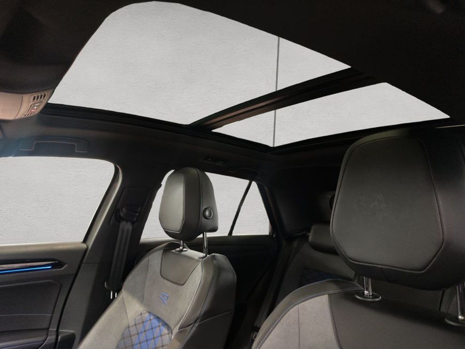 Volkswagen T-Roc – Bild 16