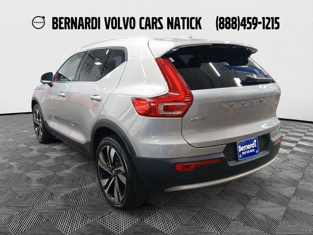 2023 Volvo XC40