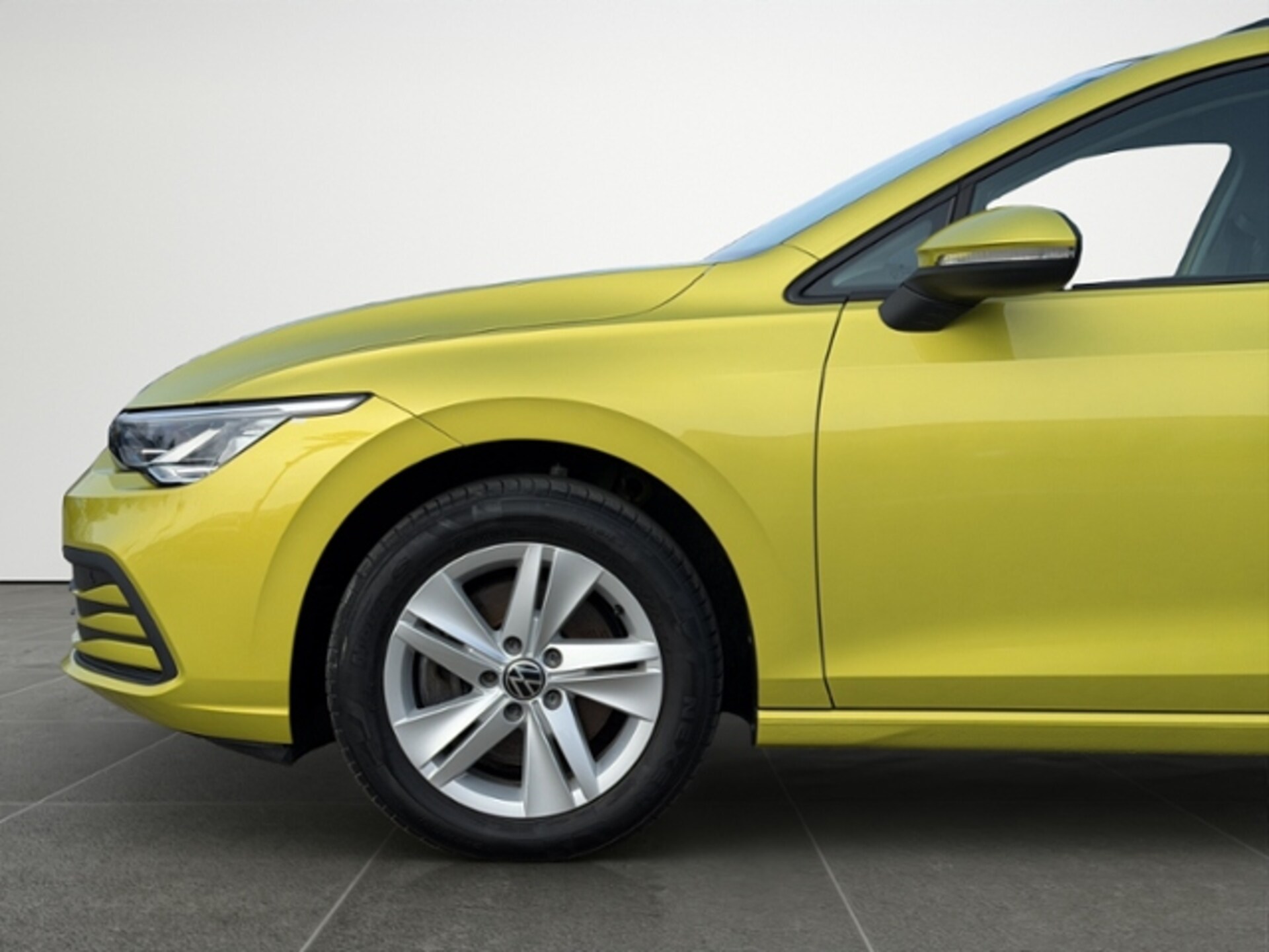 Volkswagen Golf Variant Life