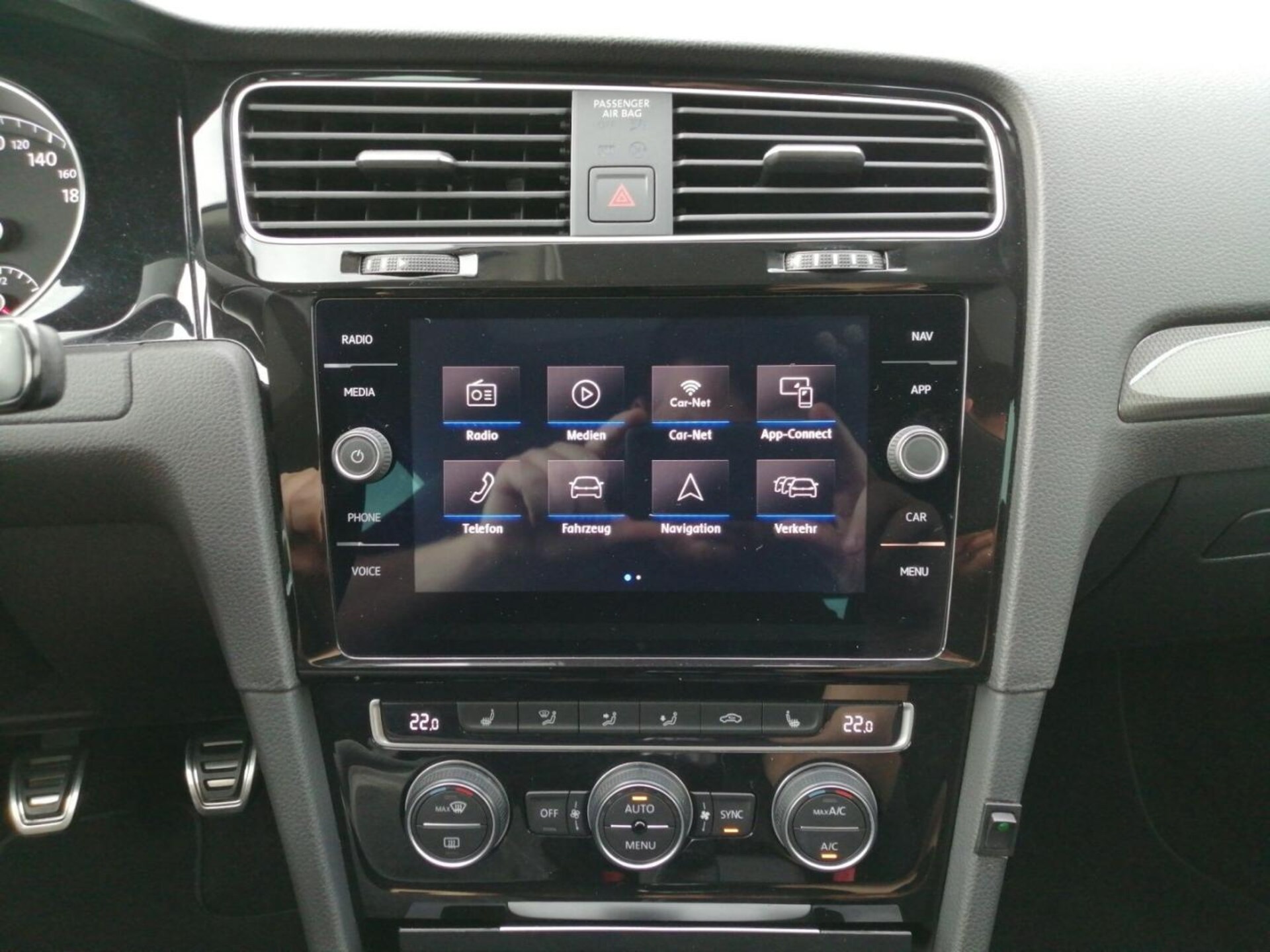 Volkswagen Golf IQ.DRIVE