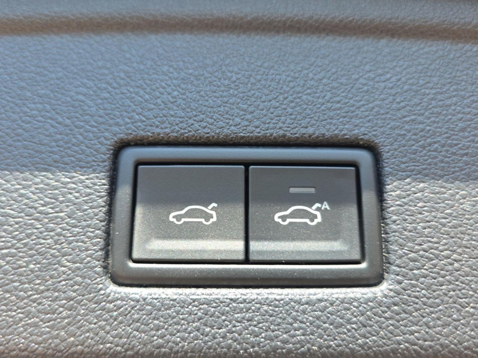Volkswagen Touareg – Bild 14