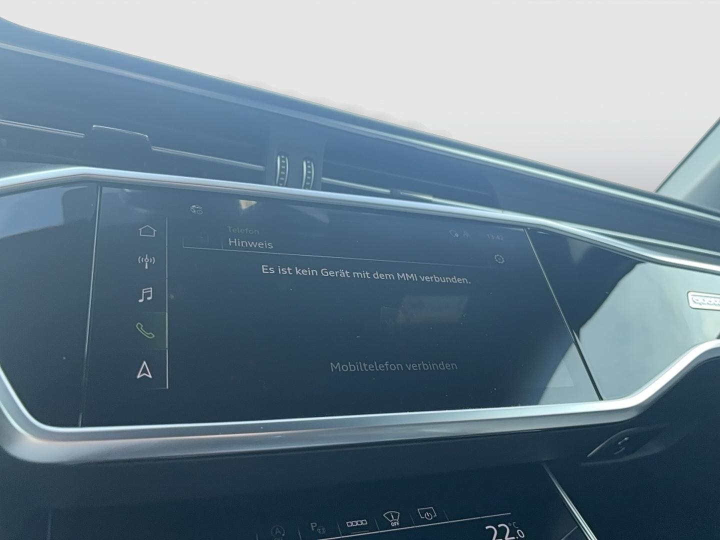 Bild über Audi RS 6 Avant performance TFSI quattro tiptronic - für weitere Informationen kontaktieren Sie den Audi Partner
