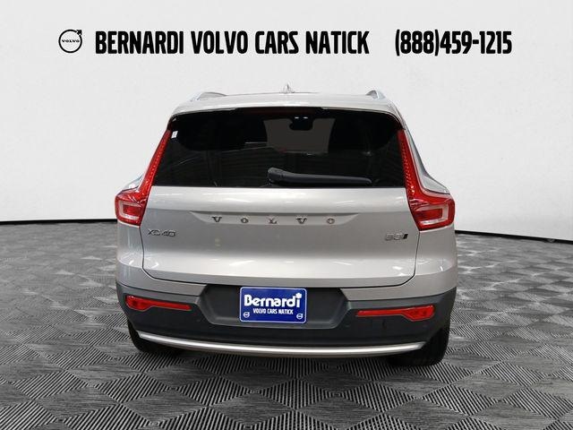 2023 Volvo XC40