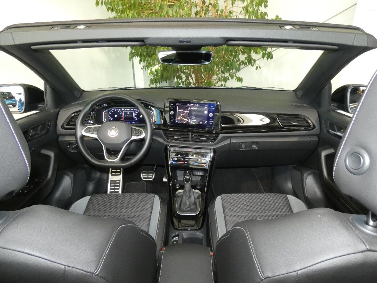 Volkswagen T-Roc Cabriolet – Bild 15