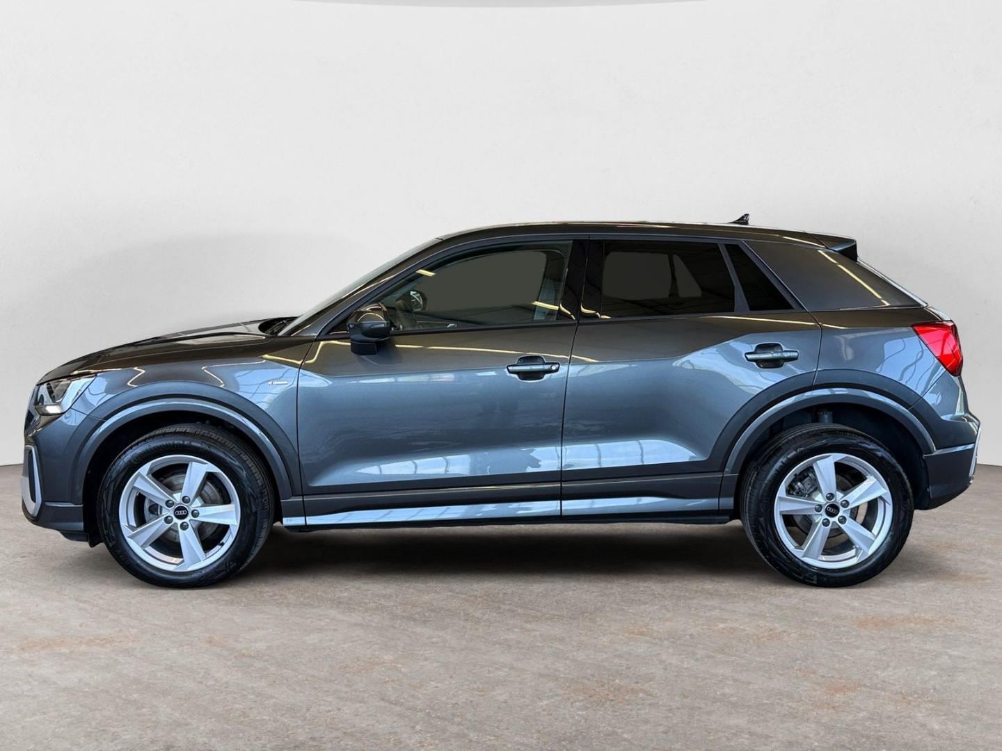 Bild über Audi Q2 S line 30 TDI Schaltgetriebe - für weitere Informationen kontaktieren Sie den Audi Partner