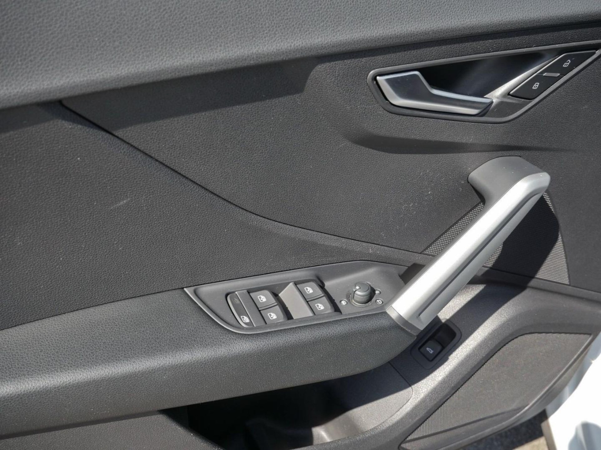 Audi Q2 S line