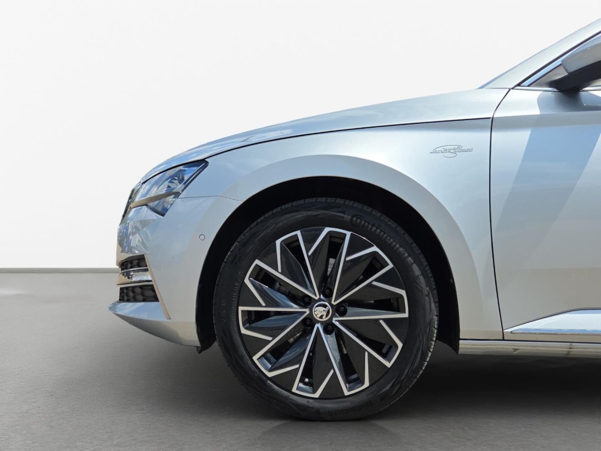 Skoda Superb Combi Laurin & Klement