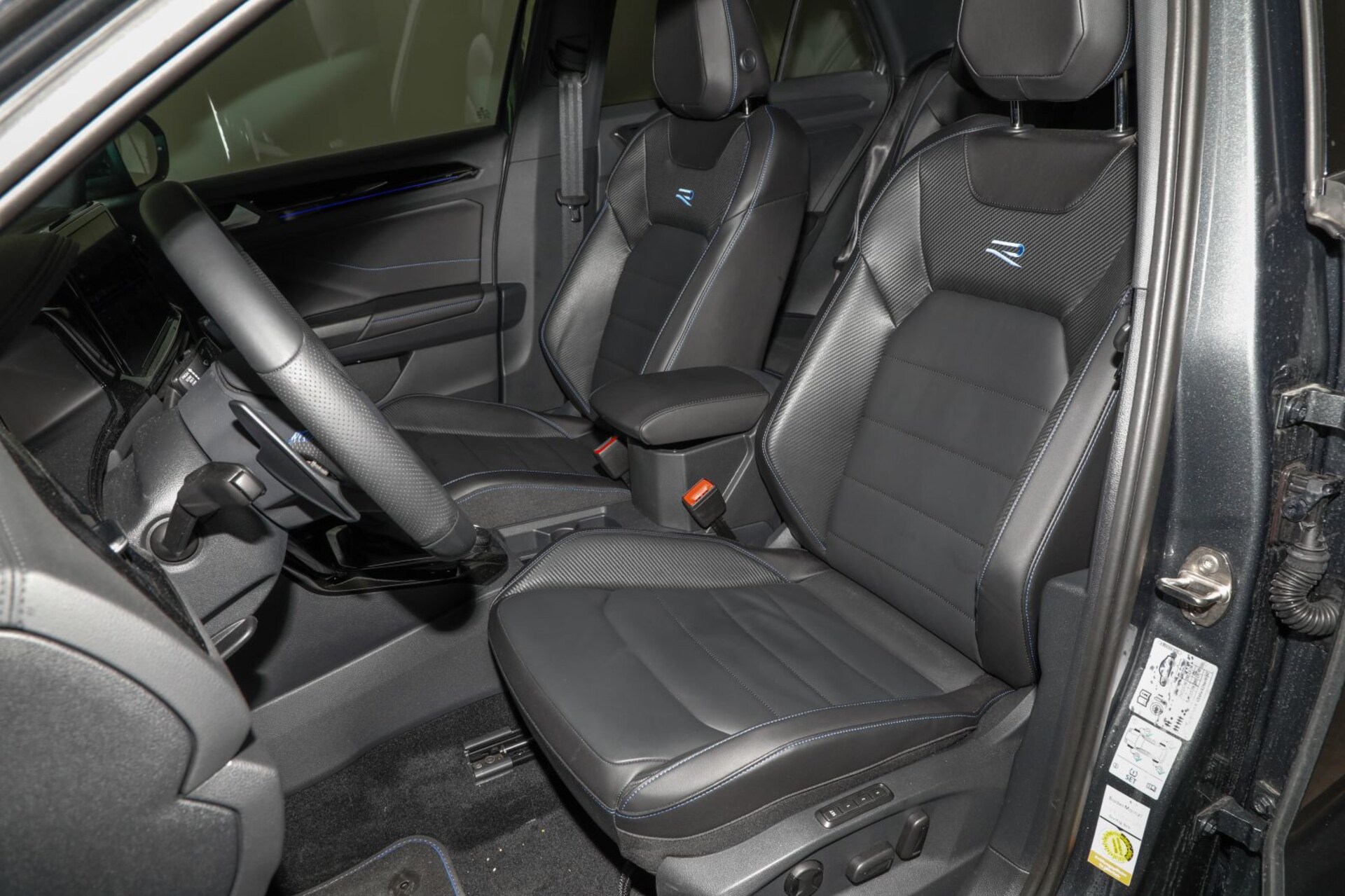 Volkswagen T-Roc R