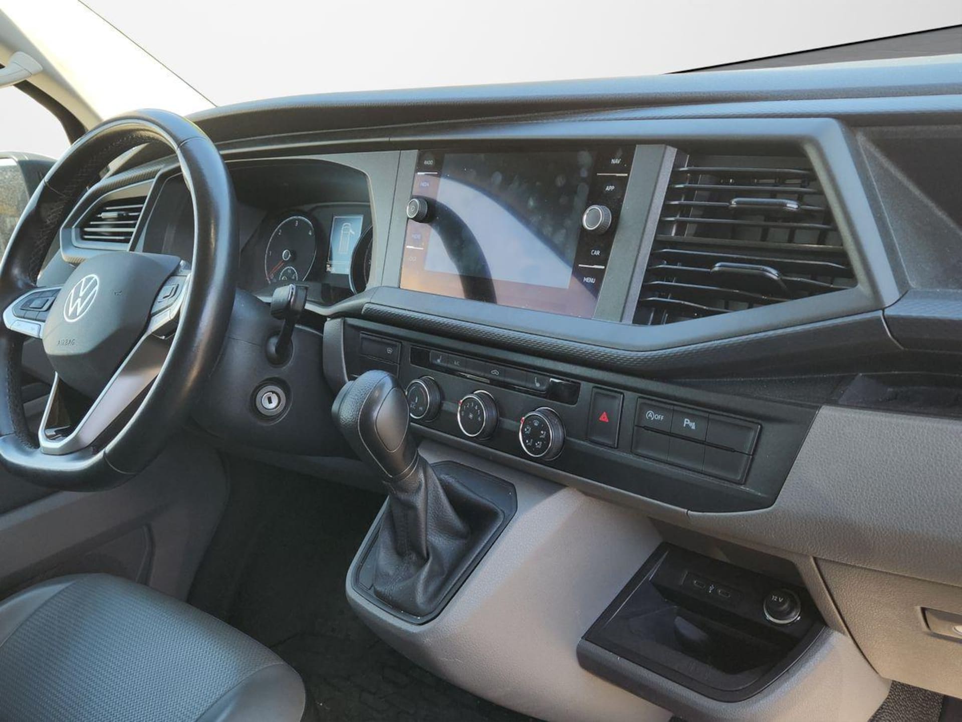 Volkswagen T6.1 Transporter Kasten kurzer Radstand