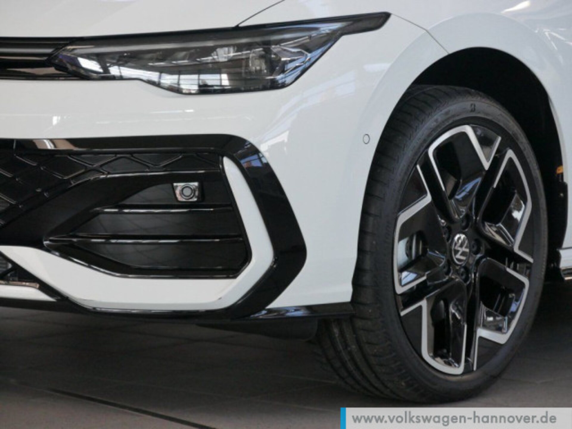 Volkswagen Golf Variant R-Line