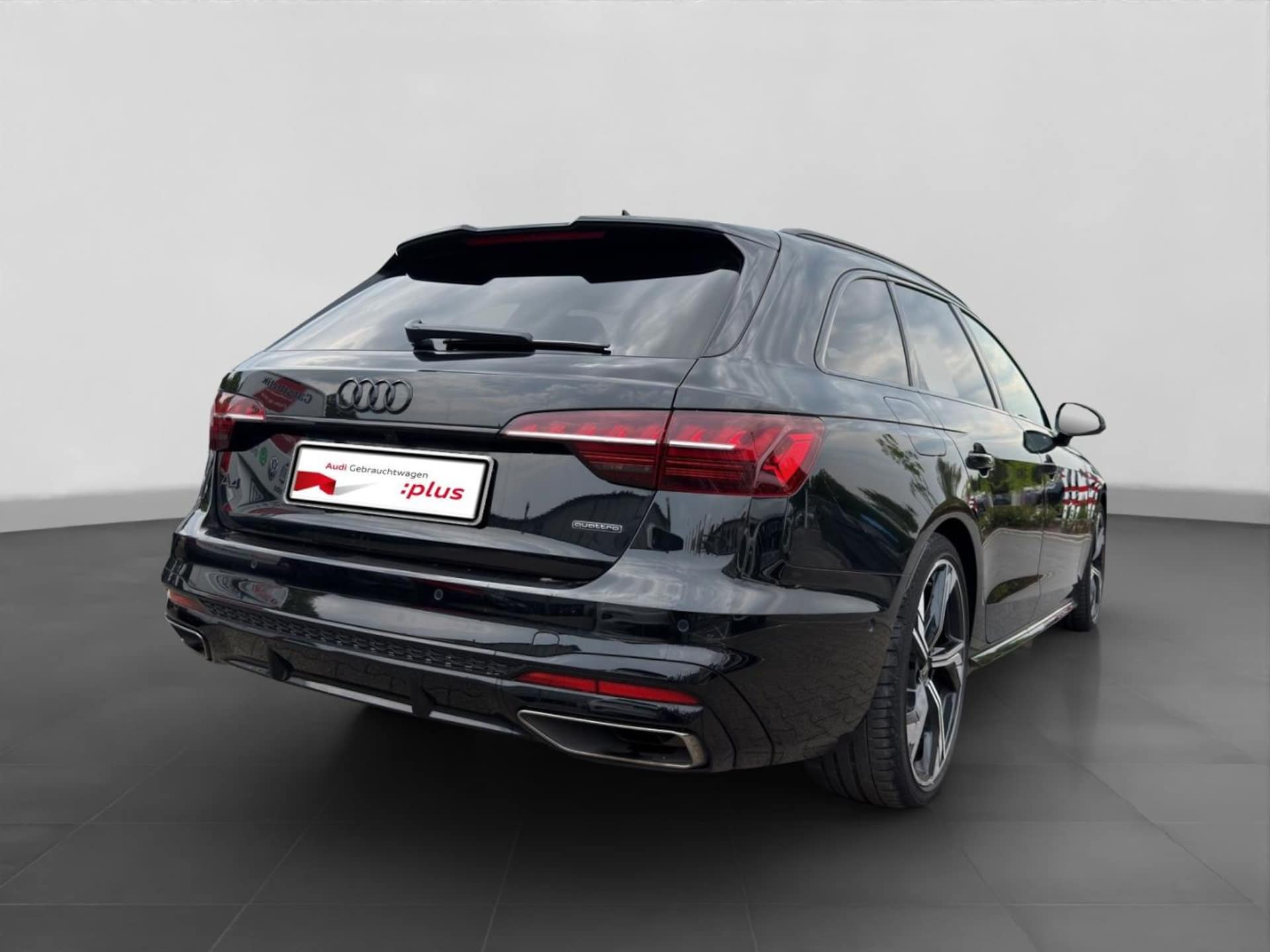 Audi A4 Avant S line