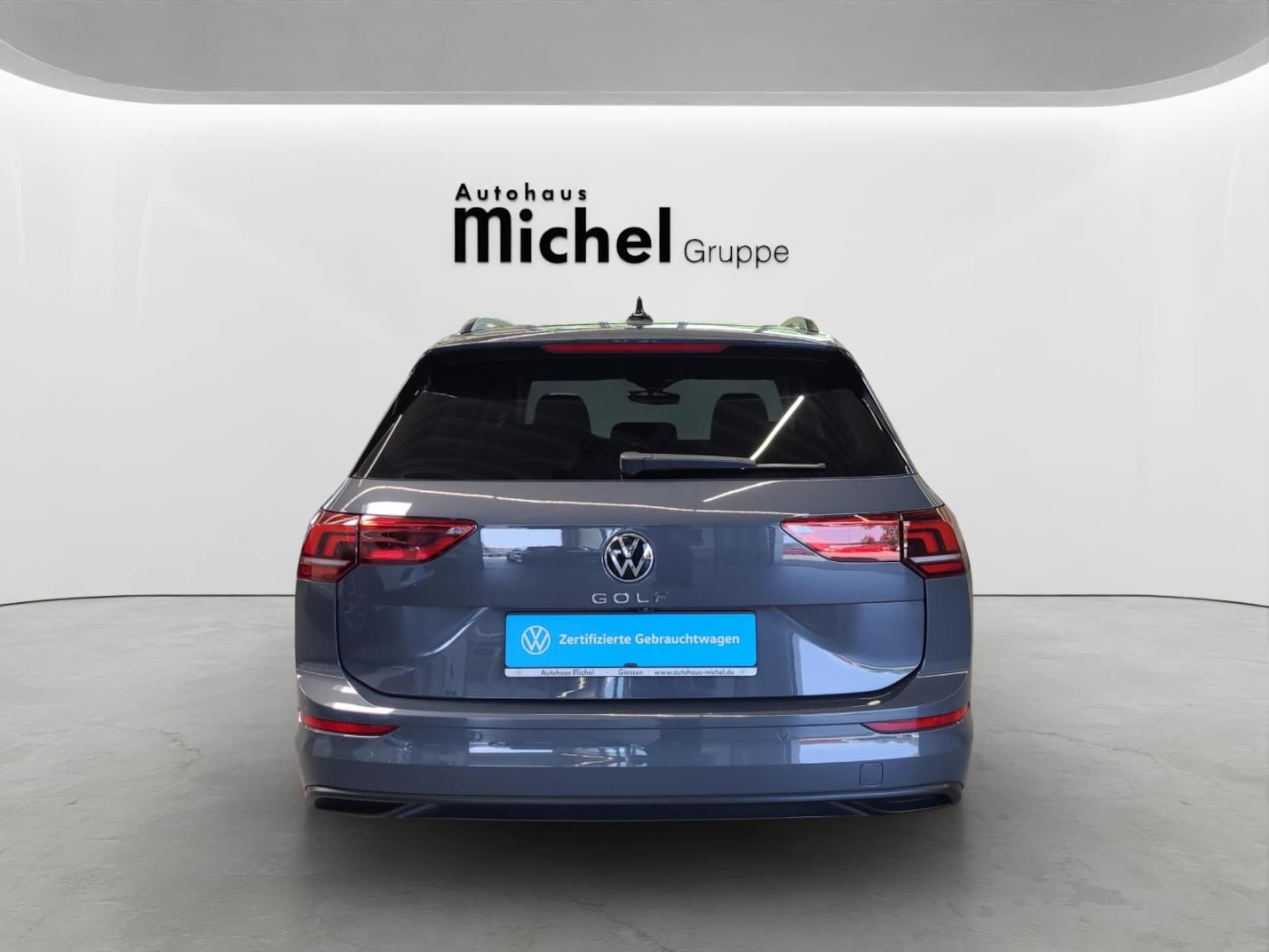 Volkswagen Golf Variant Life