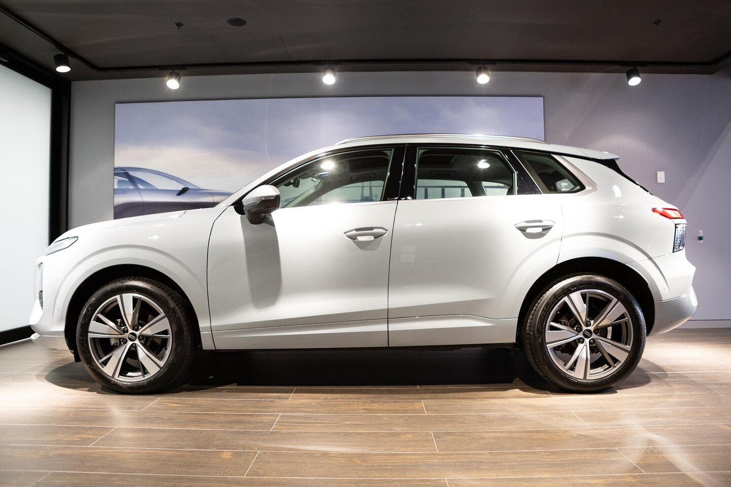Image about Audi Q3 SUV TFSI 110 kW