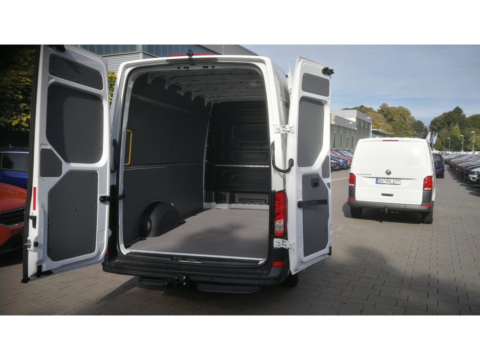 Volkswagen Crafter Kasten mittlerer Radstand – Bild 6