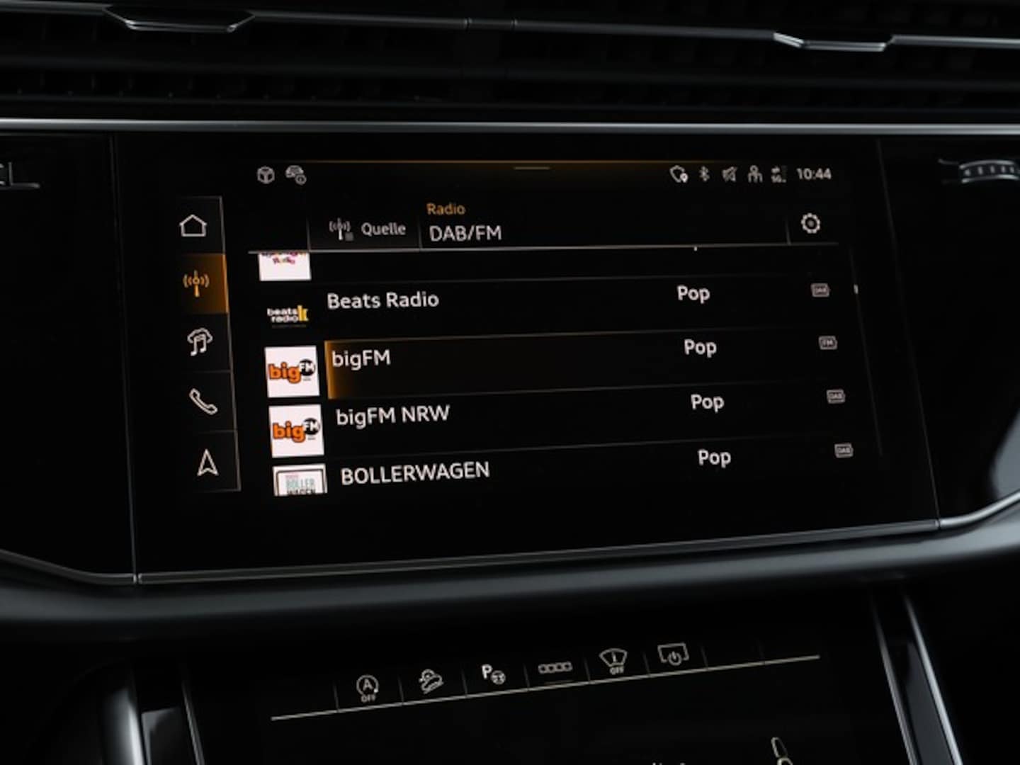 Bild über Audi Q7 SUV S line business TDI quattro 170 kW tiptronic - für weitere Informationen kontaktieren Sie den Audi Partner