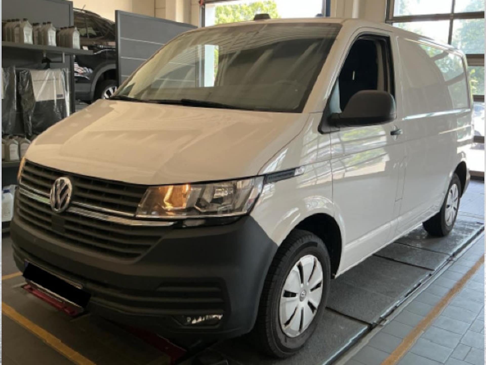 Volkswagen T6.1 Transporter Kasten kurzer Radstand
