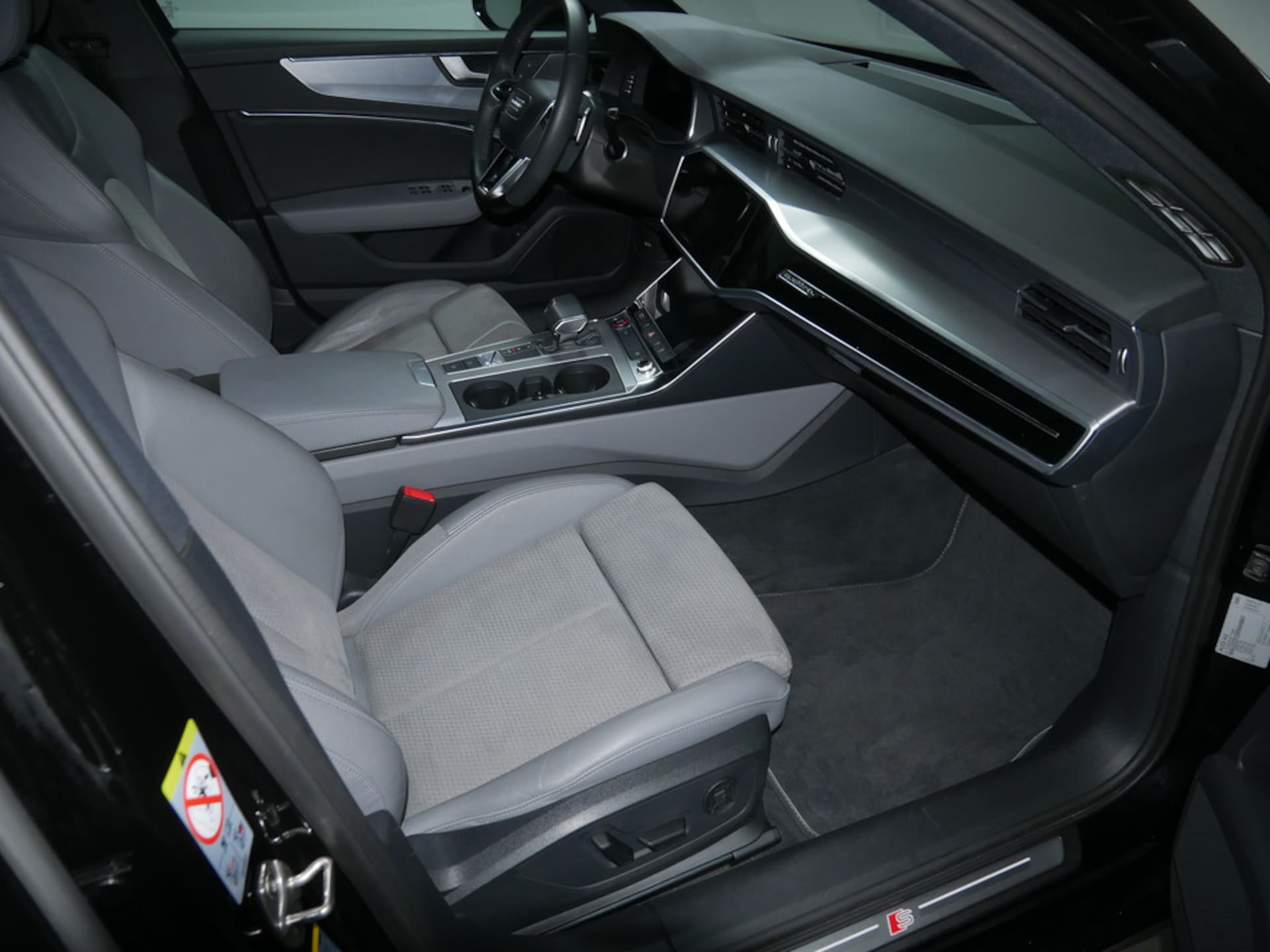 Audi S6 Avant